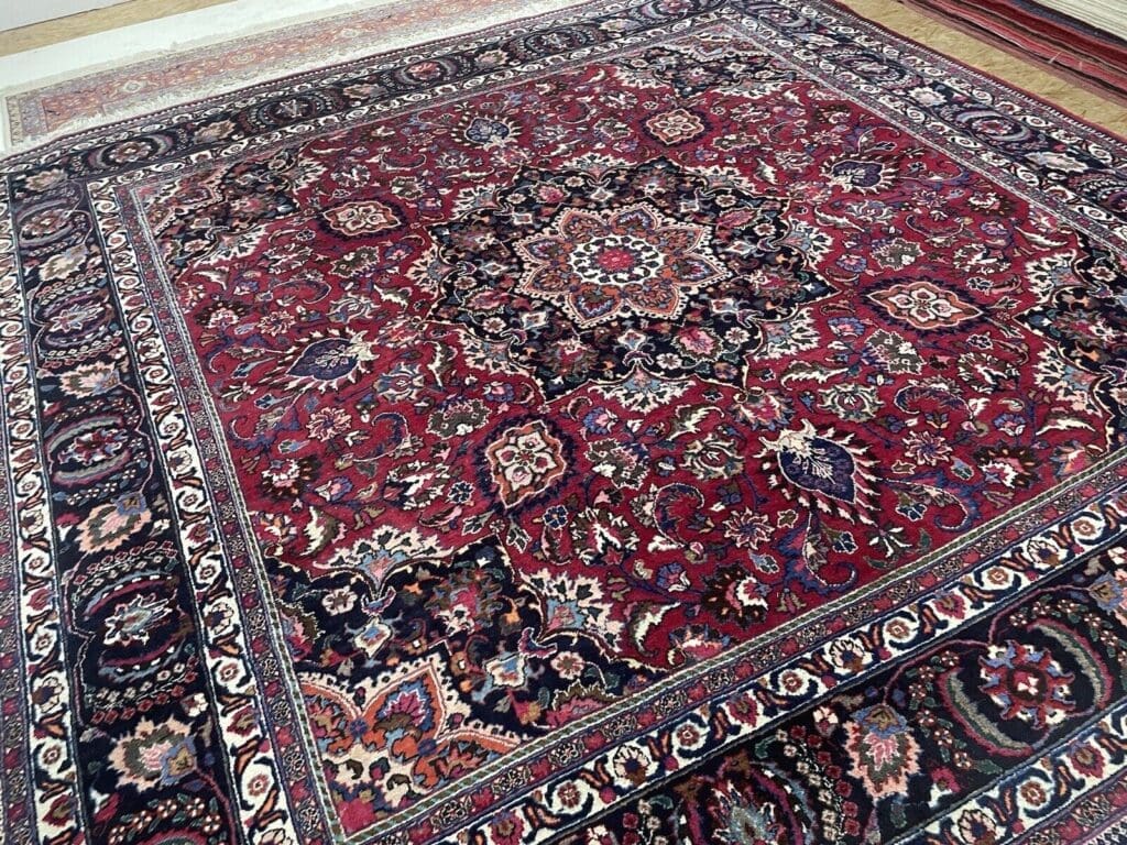 quadratischer-perserteppich-300x300-cm-hochwertiger-handgeknupfter-teppich-3 Perserteppich Maschad 300 x 300 cm Wolle handgeknüpft