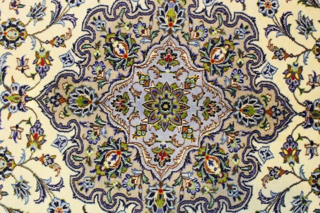 klassischer-orientteppich-kashan-hell-390x300-cm-320000-knoten-m-1-7 Perserteppich Kashan 390 x 300 cm Wolle handgeknüpft