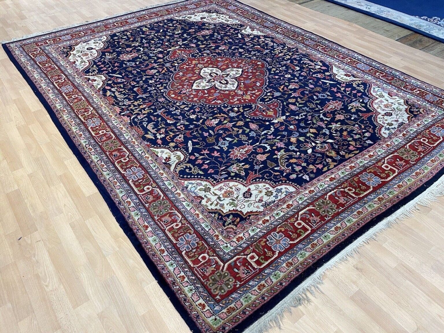 Perserteppich Sarough 350x250 cm Wolle handgeknüpft