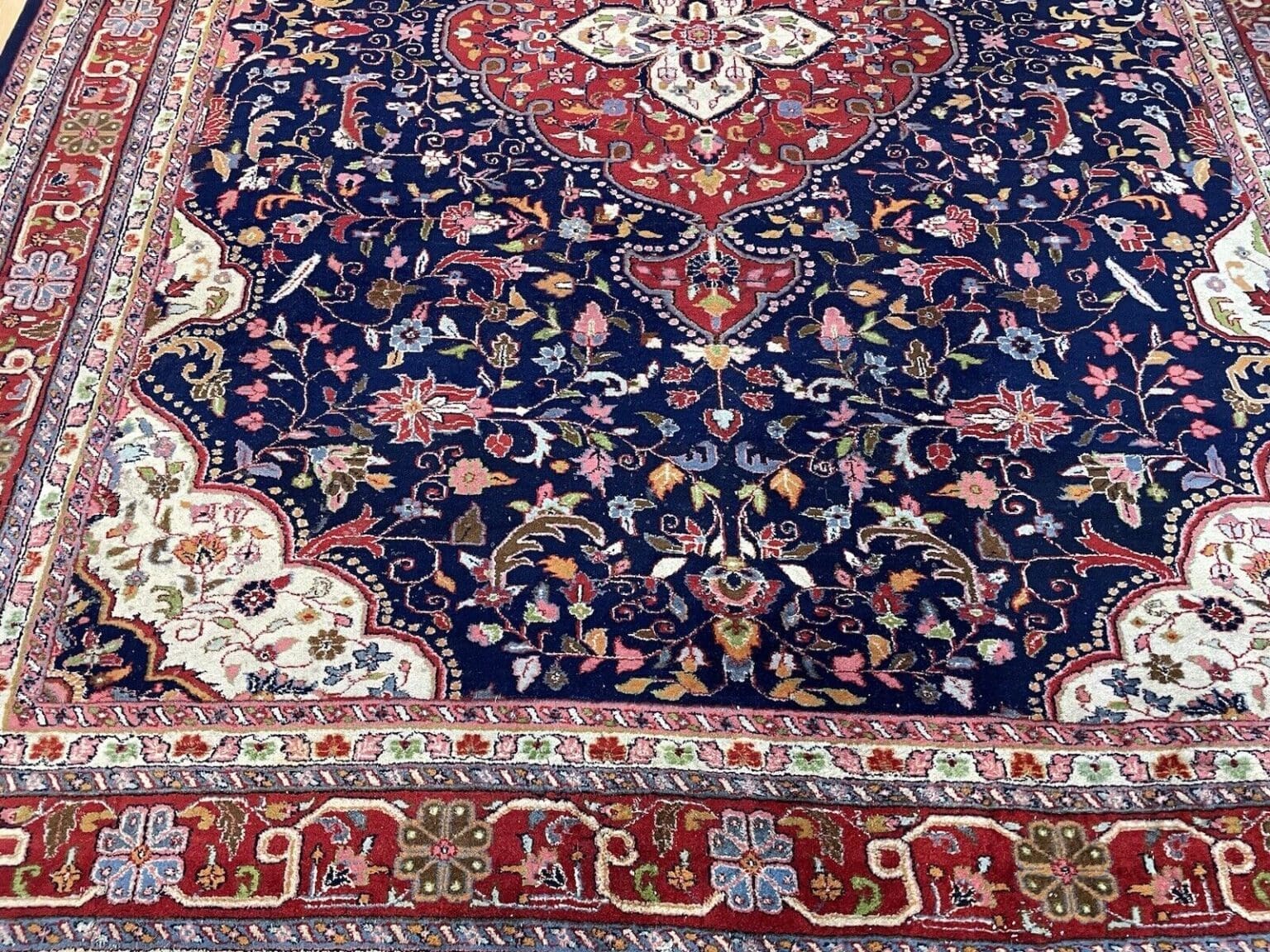 Perserteppich Sarough 350x250 cm Wolle handgeknüpft