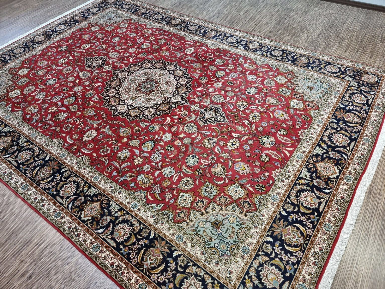 Perserteppich Tabriz 354 x 254 cm Korkwolle handgeknüpft