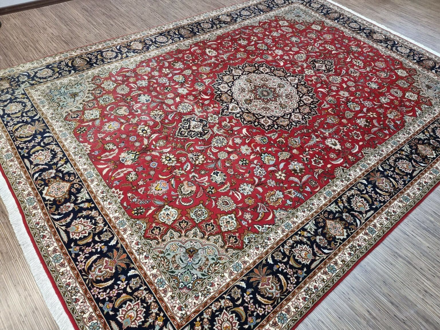 Perserteppich Tabriz 354 x 254 cm Korkwolle handgeknüpft