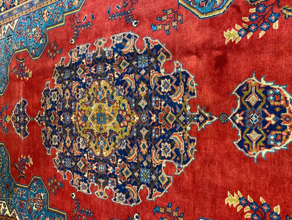Perserteppich Sarough 337 x 235 cm Wolle handgeknüpft