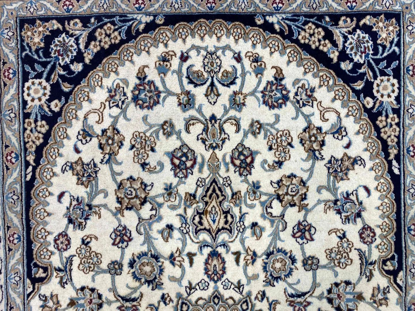 Perserteppich Nain 300 x 196 cm Wolle handgeknüpft