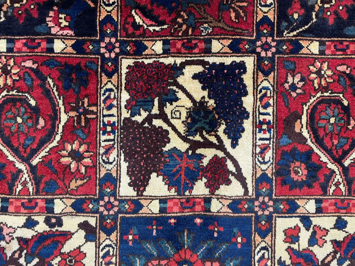 Perserteppich Bakhtiar 328 x 210 cm Wolle handgeknüpft