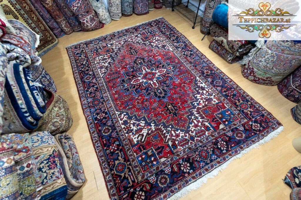 Perserteppich Heriz 301 x 216 cm Wolle handgeknüpft