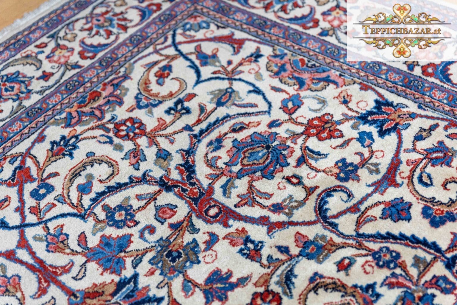 img_0018-2-scaled Perserteppich Sarough Farahan 319x227cm handgeknüpft (Verkauft)