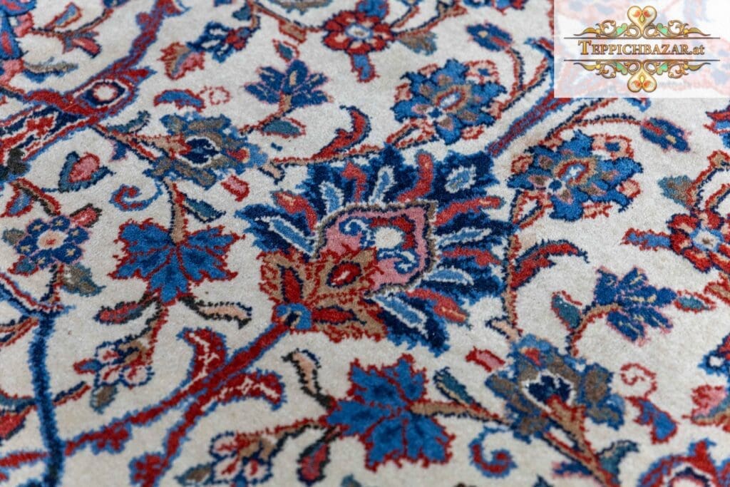 img_0021-2-scaled Perserteppich Sarough Farahan 319x227cm handgeknüpft (Verkauft)