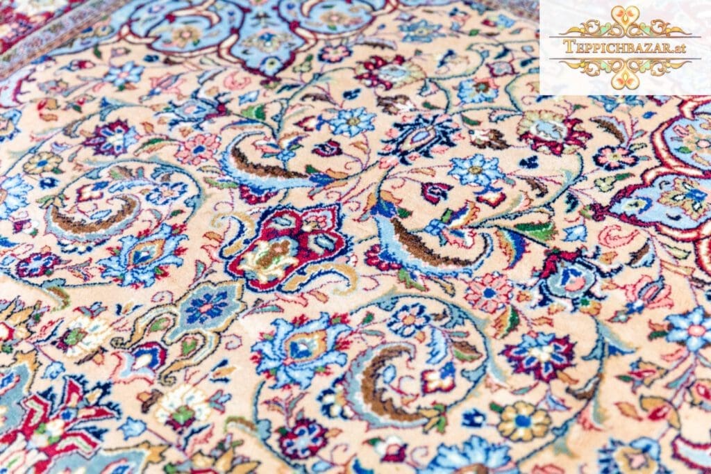Perserteppich Kashan 225 x 140 cm handgeknüpft (Verkauft)