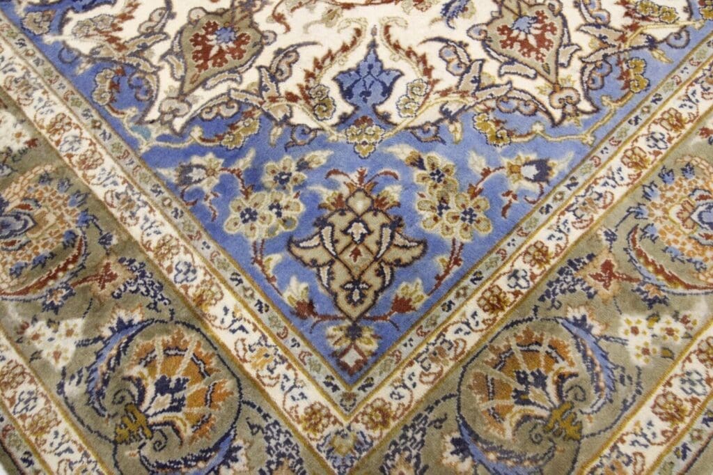 Perserteppich Isfahan 381 x 255 cm Wolle handgeknüpft