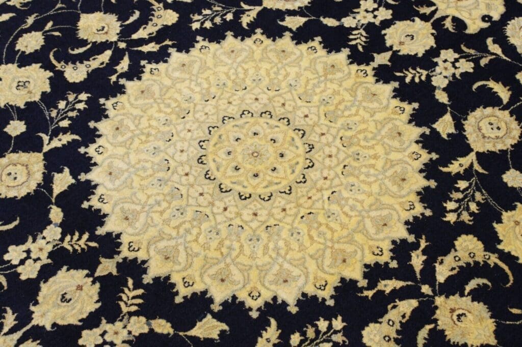 Perserteppich Nain 9 La 317 x 208 cm Wolle handgeknüpft