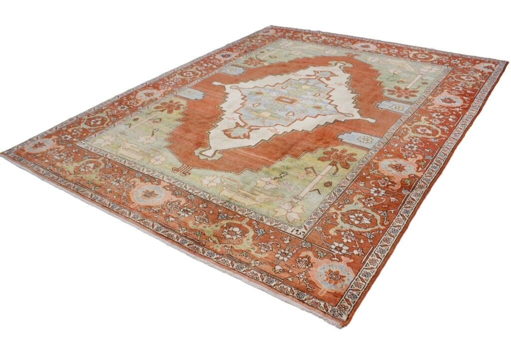 Perserteppich Ardebil 330 x 257 cm handgeknüpft (Verkauft)