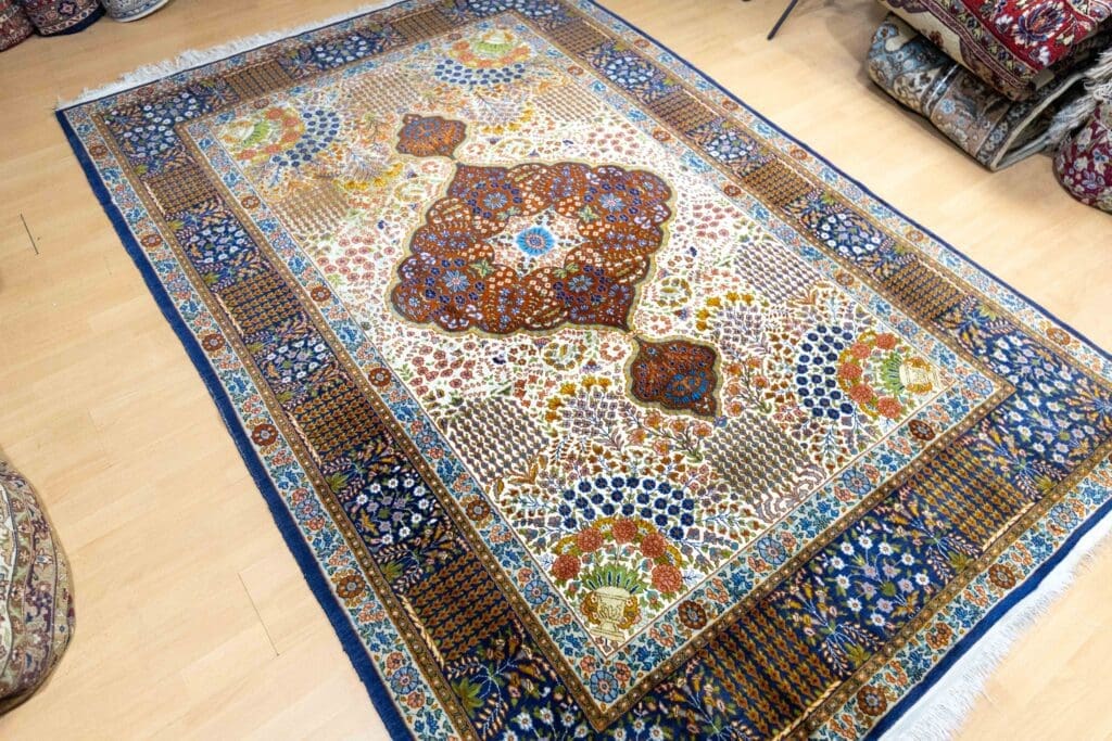 Orientteppich Kaschmir 280x173 cm Seide handgeknüpft (Verkauft)