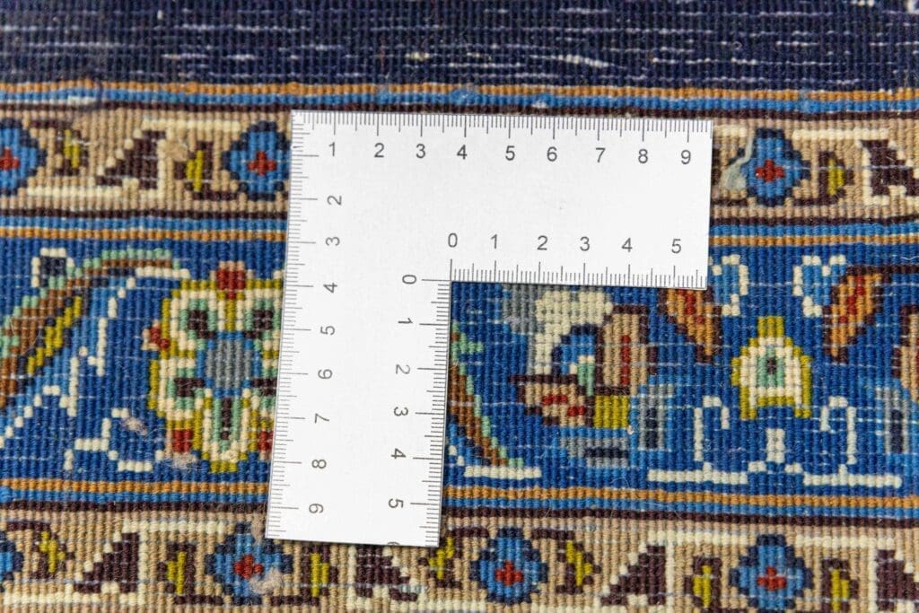 img_0125-scaled Perserteppich Ardabil 345 x 247 cm handgeknüpft (Verkauft)