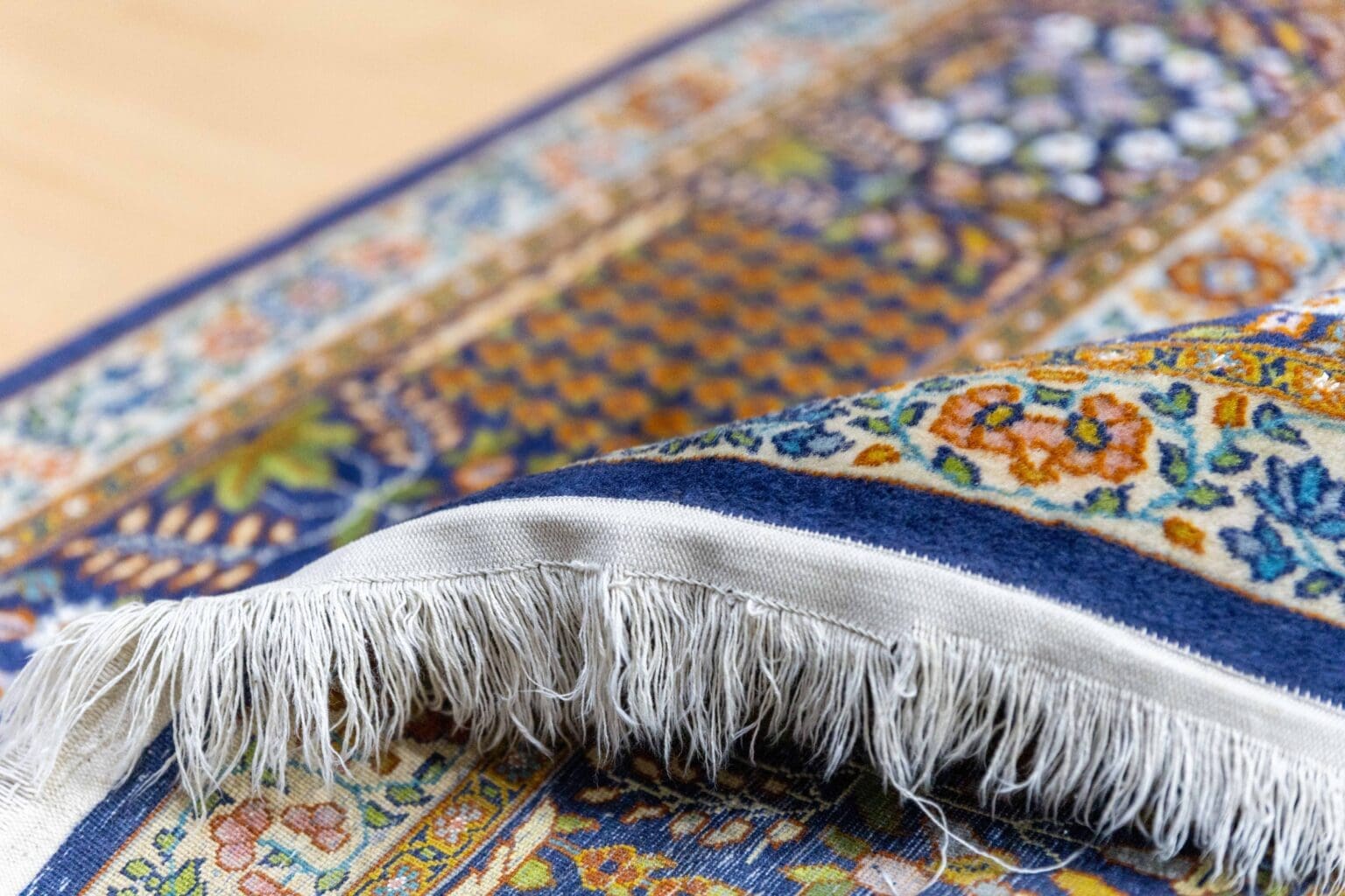 Orientteppich Kaschmir 280x173 cm Seide handgeknüpft (Verkauft)