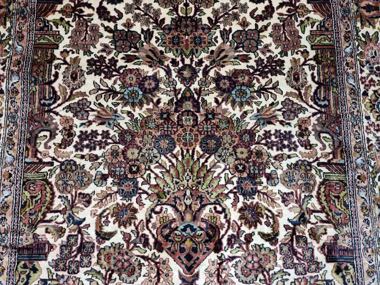 Orientteppich Kaschmir 186 x 125 cm Seide handgeknüpft