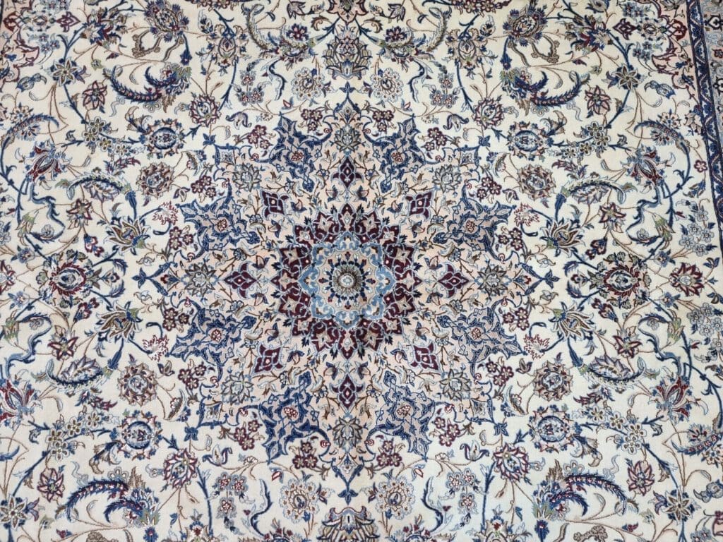 Perserteppich Nain 368 x 261 cm Korkwolle handgeknüpft