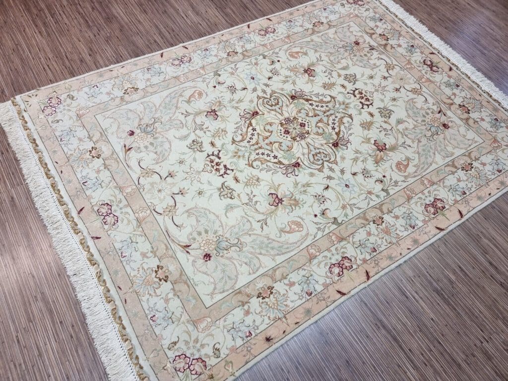 Perserteppich Täbriz 207 x 147 cm Korkwolle handgeknüpft