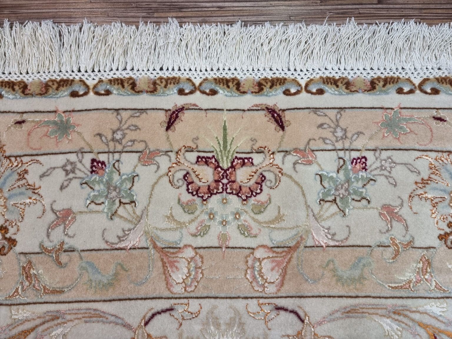 Perserteppich Täbriz 207 x 147 cm Korkwolle handgeknüpft