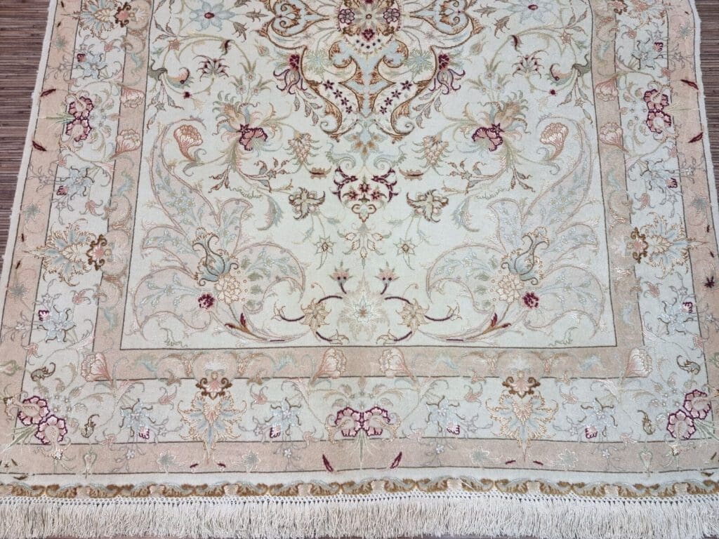 Perserteppich Täbriz 207 x 147 cm Korkwolle handgeknüpft