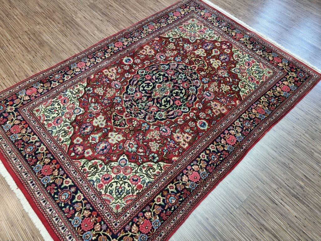 Perserteppich Ghom 209 x 135 cm Schurwolle handgeknüpft