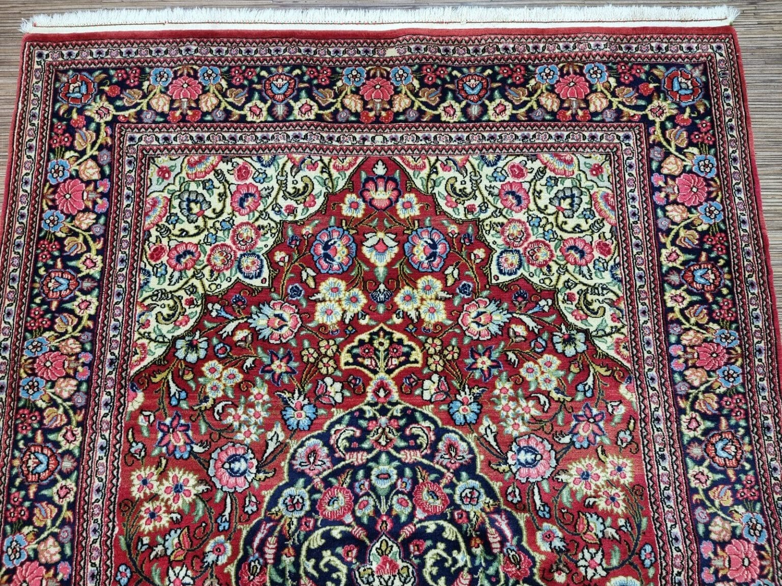 Perserteppich Ghom 209 x 135 cm Schurwolle handgeknüpft