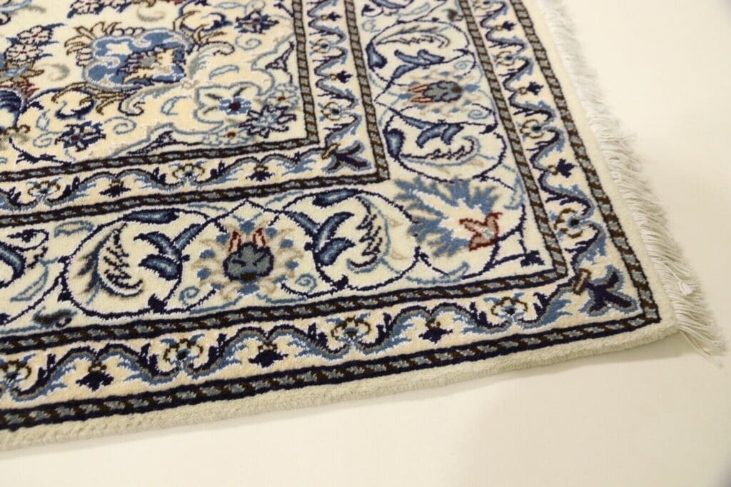 wunderschoner-perserteppich-super-nain-248-x-165-cm-ca-300000-knoten-m-1-5 Perserteppich Nain 248 x 165 cm Wolle handgeknüpft