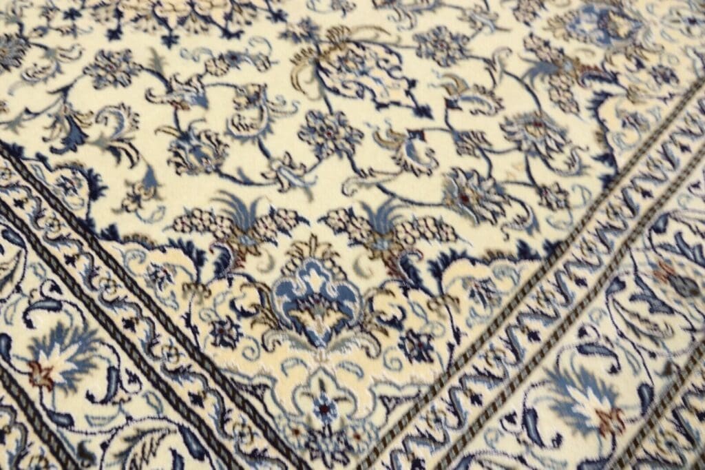 wunderschoner-perserteppich-super-nain-248-x-165-cm-ca-300000-knoten-m-1-6 Perserteppich Nain 248 x 165 cm Wolle handgeknüpft