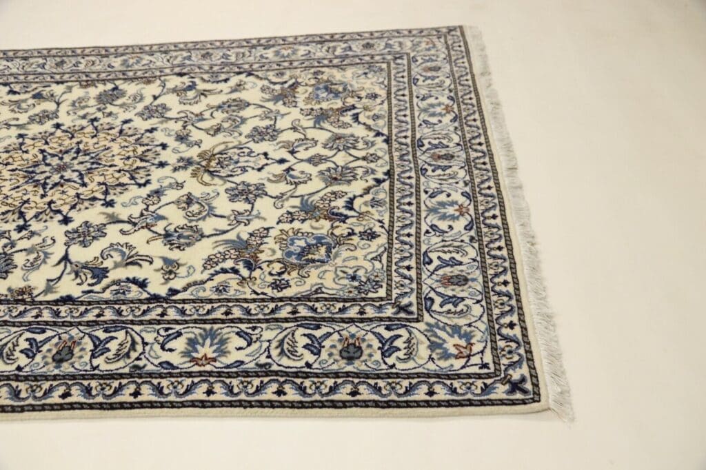 wunderschoner-perserteppich-super-nain-248-x-165-cm-ca-300000-knoten-m-1-7 Perserteppich Nain 248 x 165 cm Wolle handgeknüpft