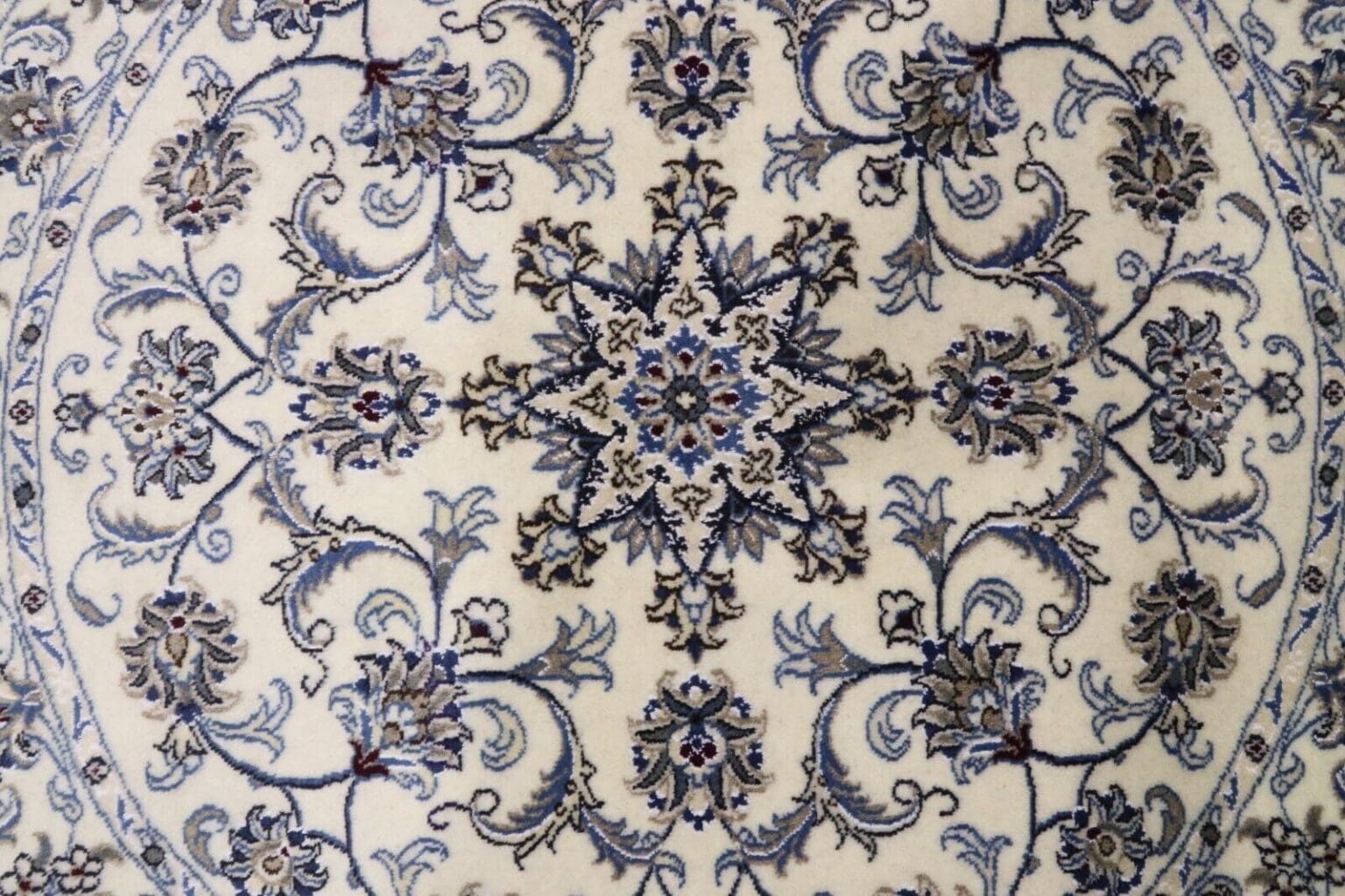Perserteppich 150 x 150 cm Schurwolle handgeknüpft