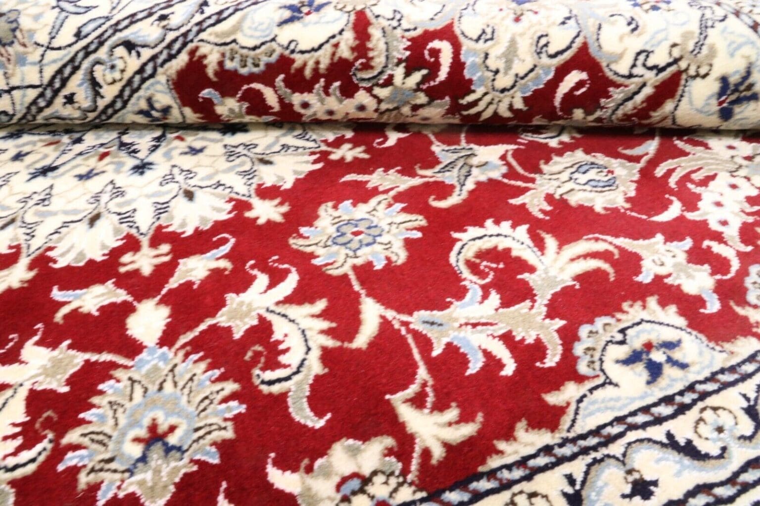 orientteppich-super-nain-mit-seide-237-x-164-cm-ca-300000-knoten-m-1-5 Perserteppich Nain 237 x 164 cm Schurwolle handgeknüpft