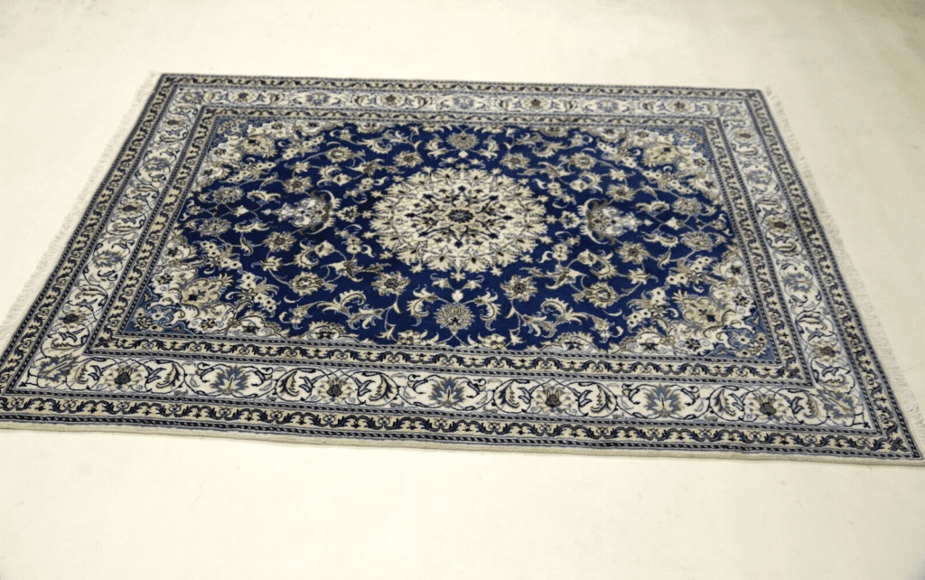 wunderschoner-orientteppich-244-x-168-cm-ca-300000-knoten-m-90-1-1 Perserteppich Nain 244 x 168 cm Schurwolle handgeknüpft