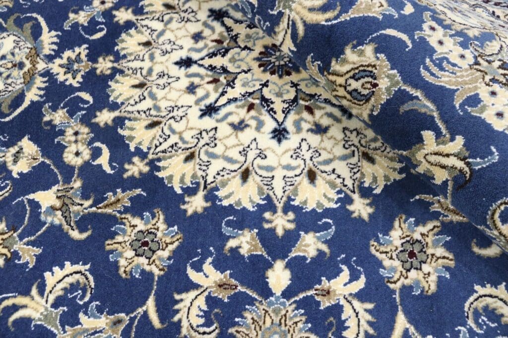 wunderschoner-orientteppich-244-x-168-cm-ca-300000-knoten-m-90-1-1 Perserteppich Nain 244 x 168 cm Schurwolle handgeknüpft