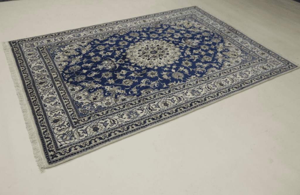 wunderschoner-orientteppich-244-x-168-cm-ca-300000-knoten-m-90-1-3 Perserteppich Nain 244 x 168 cm Schurwolle handgeknüpft