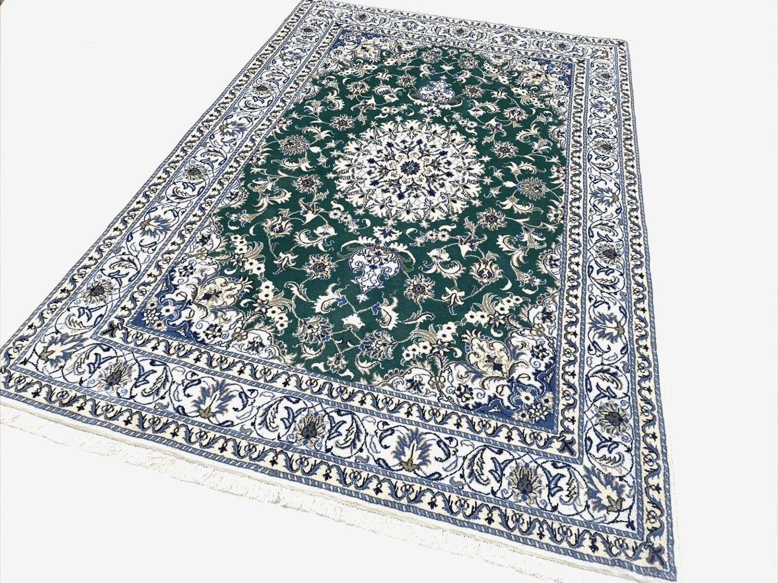 Perserteppich Nain 243 x 165 cm Schurwolle handgeknüpft