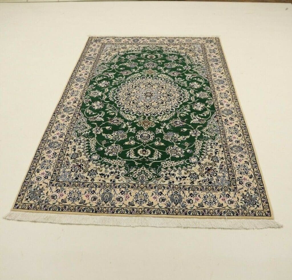 Perserteppich Nain 202 x 133 cm Wolle handgeknüpft