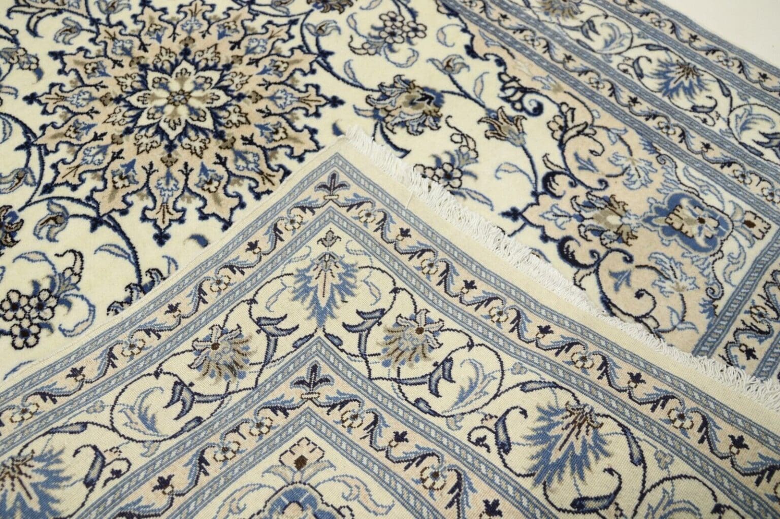 wunderschoner-orientteppich-245x165-cm-300000-knoten-m-90-1-1 Perserteppich Nain 245 x 165 cm Schurwolle handgeknüpft