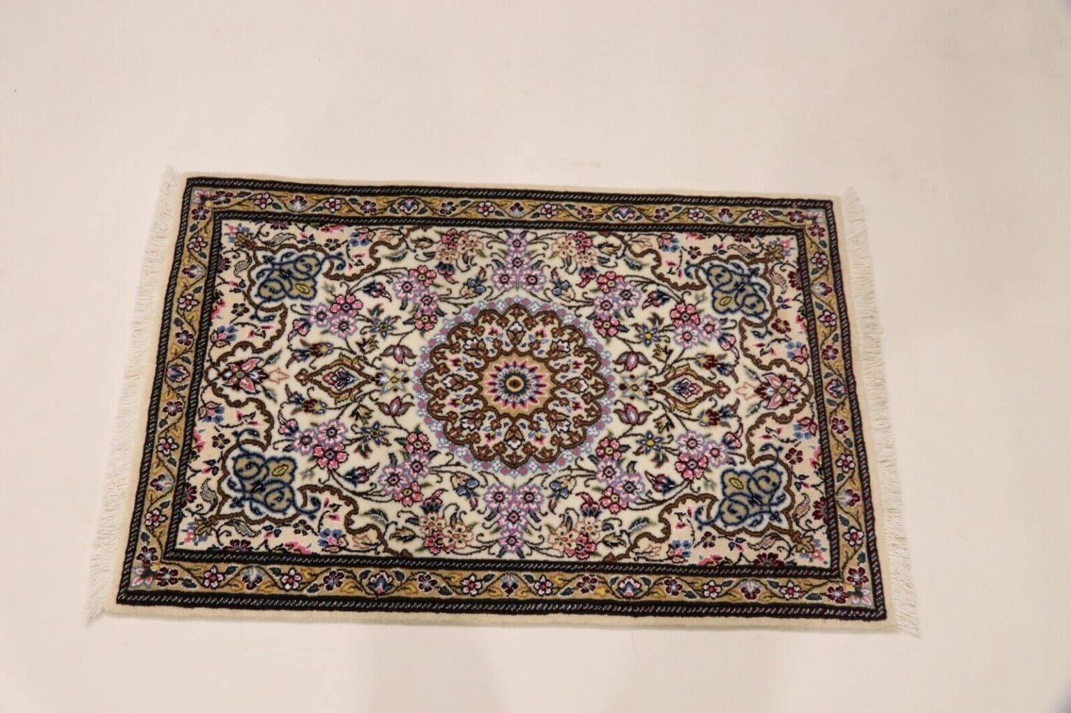 Perserteppich Nain 90 x 60 cm Wolle handgeknüpft