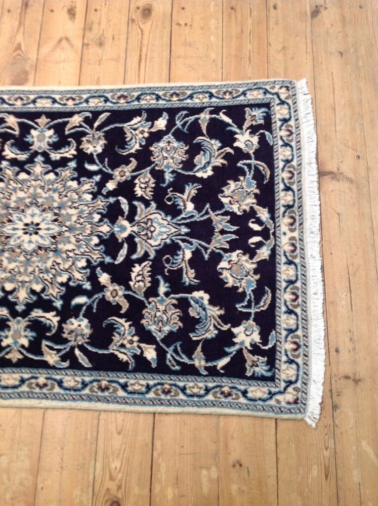 Perserteppich Nain 148 x 90 cm Wolle handgeknüpft