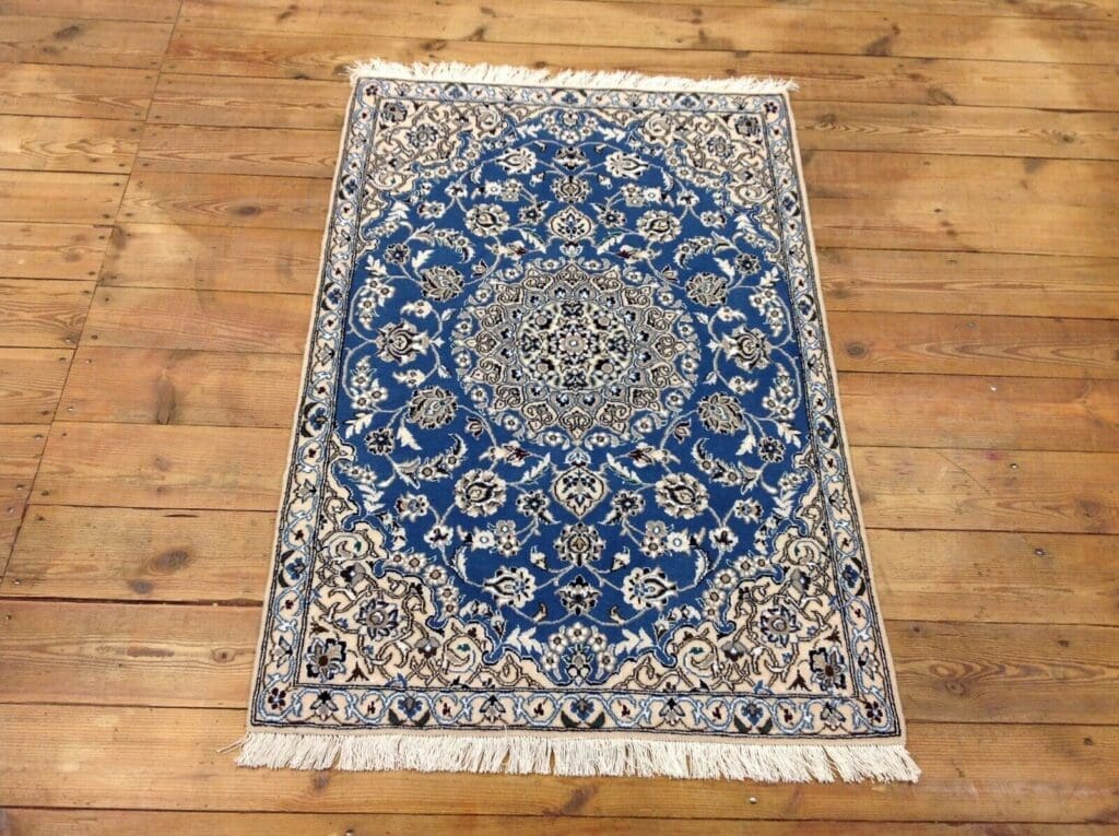 Perserteppich Nain 9 la 134 x 89 cm Wolle handgeknüpft