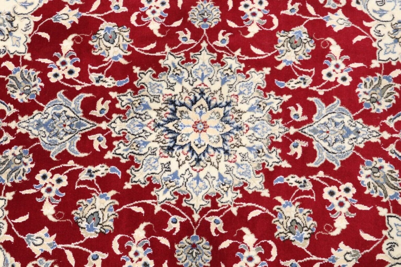 Perserteppich Nain 202x148 cm Schurwolle Handgeknüpft