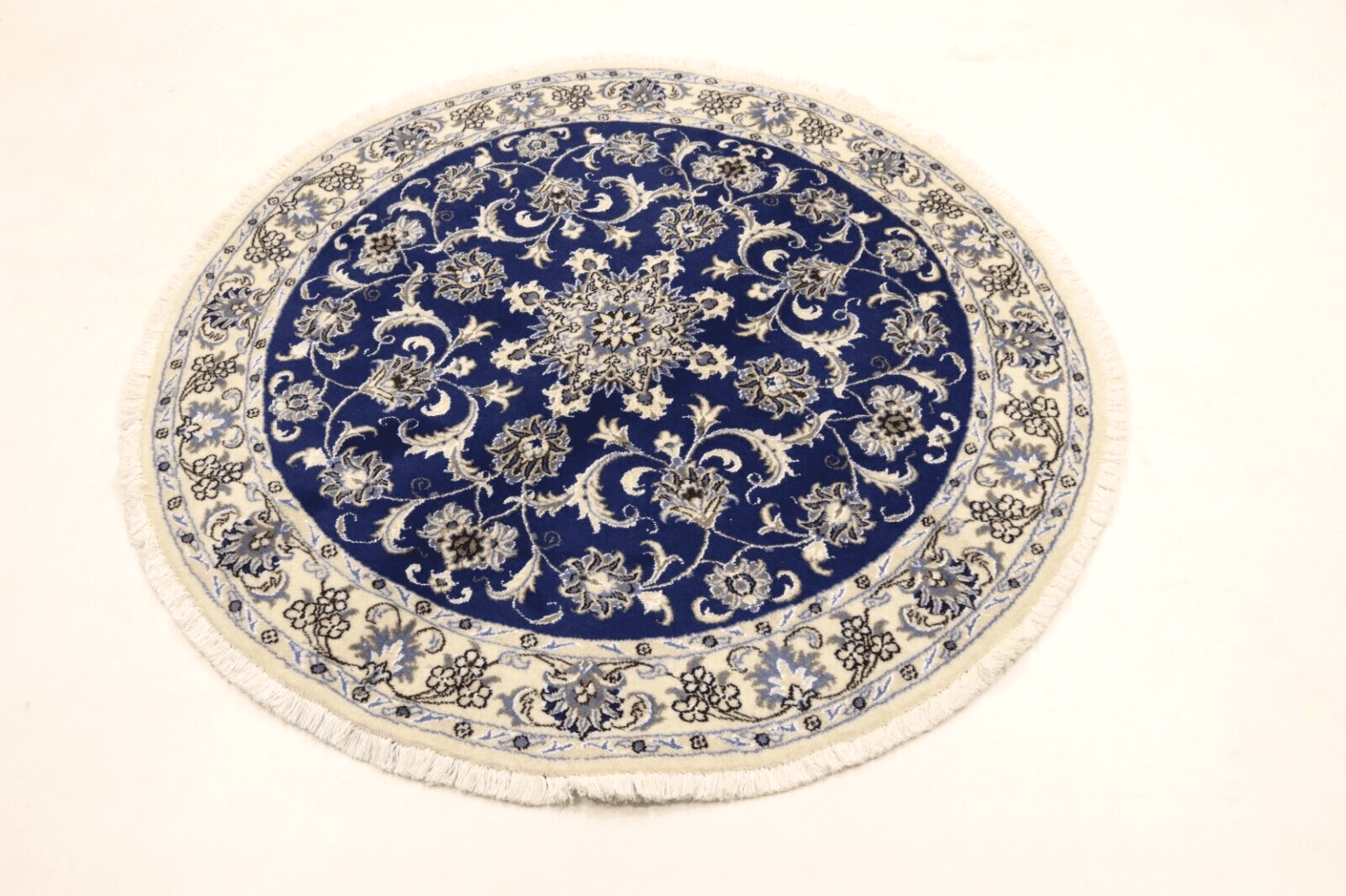 runder-orientteppich-super-nain-150x150-cm-ca-300000-knoten-m-aus-90-1-1 Perserteppich Nain 150 x 150 cm Wolle handgeknüpft
