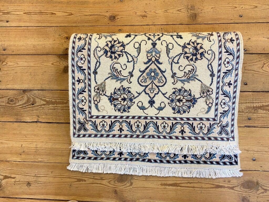 Perserteppich Nain 90 x 60 cm Schurwolle handgeknüpft