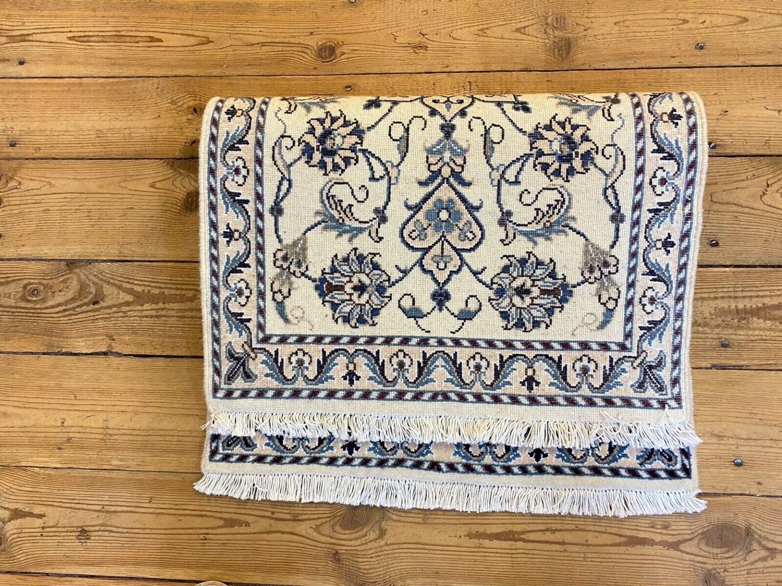 Perserteppich Nain 90 x 60 cm Schurwolle handgeknüpft