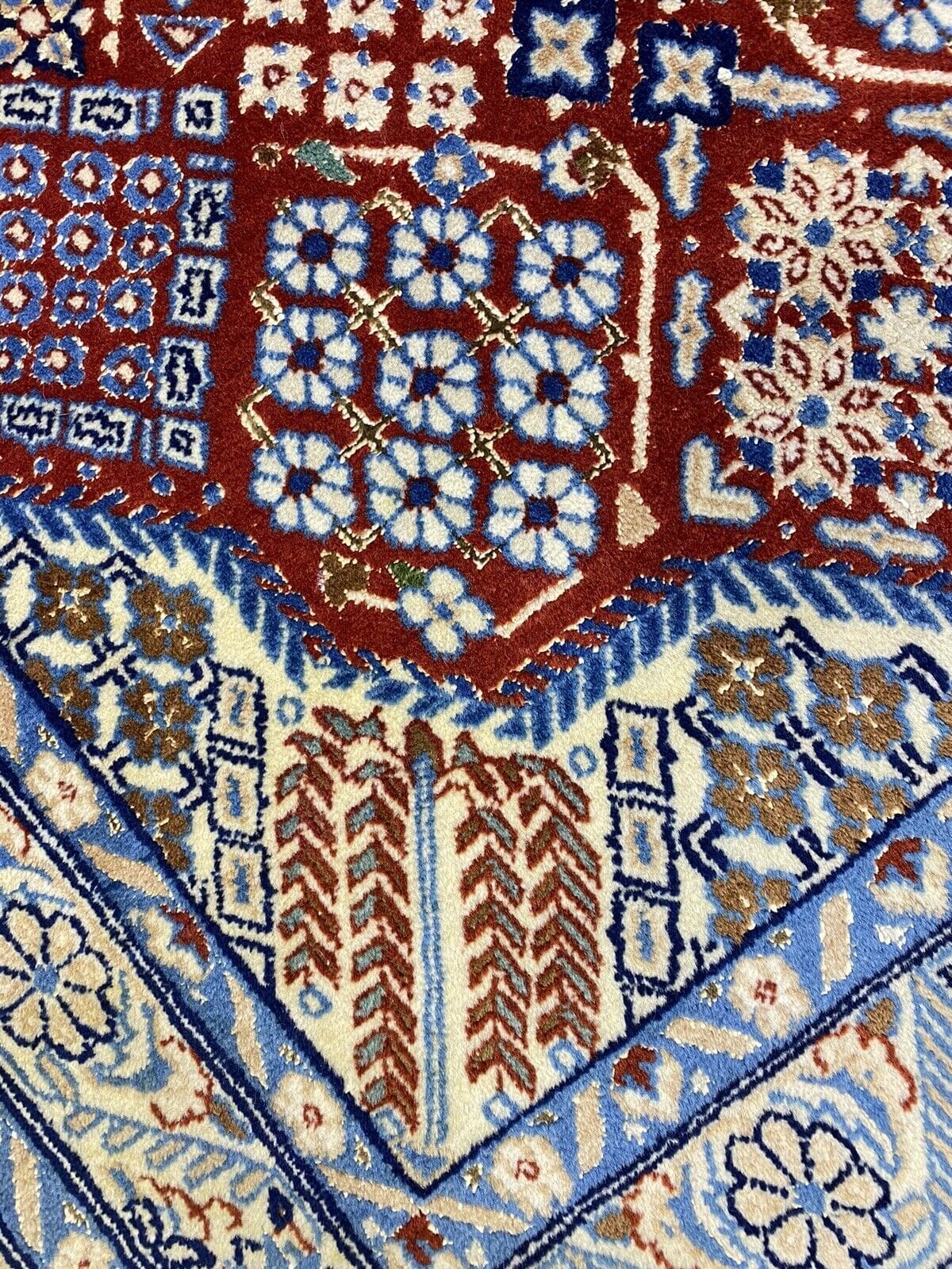 Perserteppich Nain 120 x 80 cm Korkwolle handgeknüpft