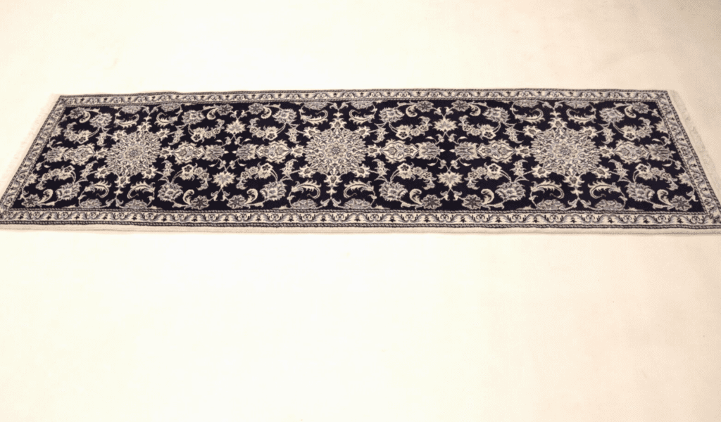 Perserteppich Nain 290 x 77 cm Wolle handgeknüpft