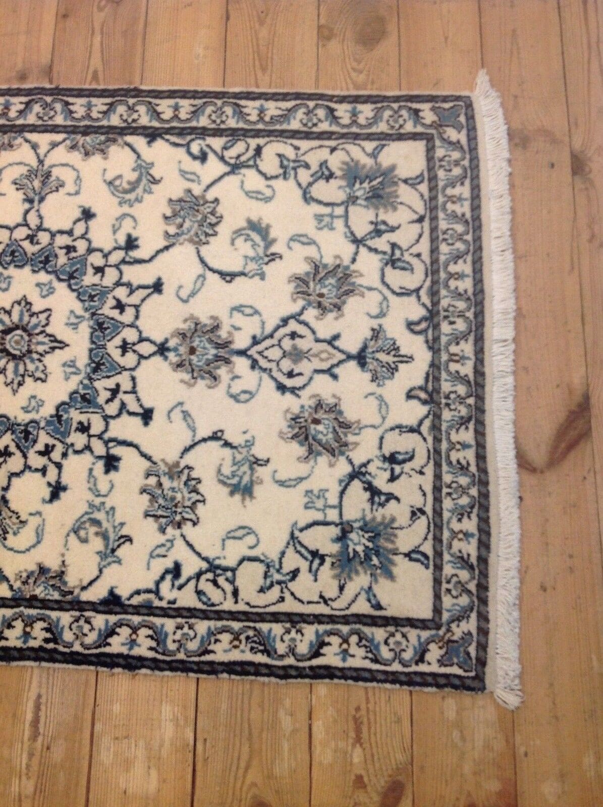 Perserteppich Nain 135 x 85 cm Wolle handgeknüpft