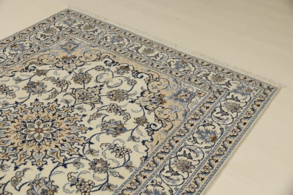 Perserteppich Super Nain 200 x 144 cm Schurwolle handgeknüpft