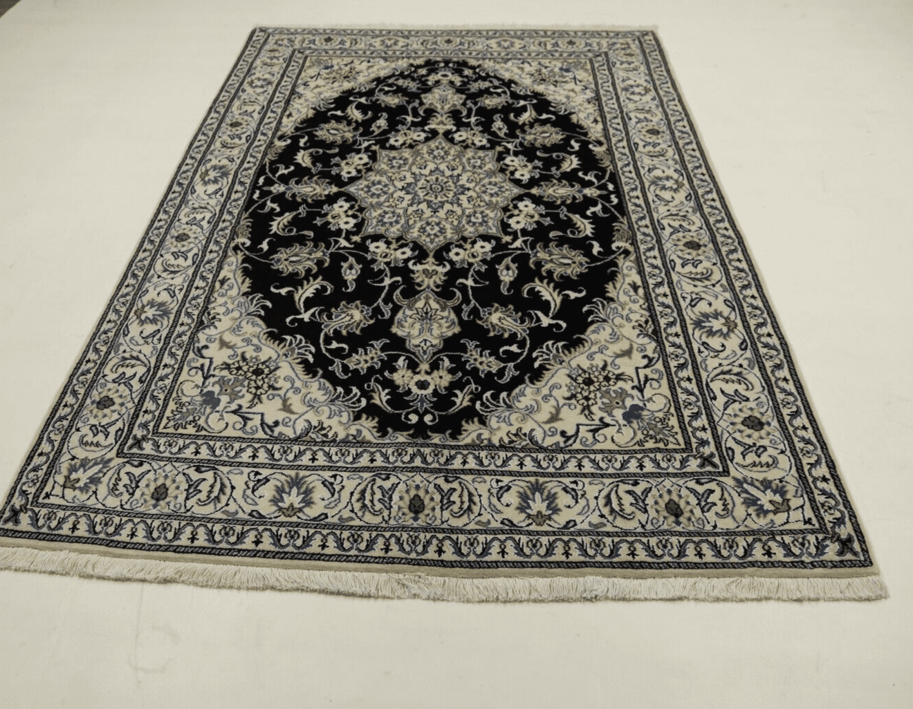 perserteppich-240-x-160-cm-ca-300000-knoten-m-90-schurwolle-10-1-2 Perserteppich 240 x 160 cm Schurwolle handgeknüpft