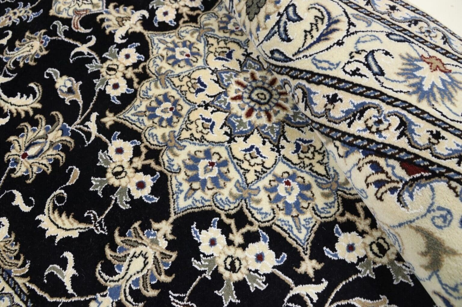 perserteppich-240-x-160-cm-ca-300000-knoten-m-90-schurwolle-10-1-2 Perserteppich 240 x 160 cm Schurwolle handgeknüpft